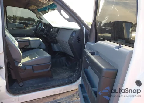 2015 Ford F-250 Xl from USA, damaged, VIN 1FT7W2B66FEA52450